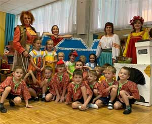 Сценарий «Сказки осеннего леса. Гуси – лебеди»