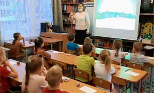 Интегрированное логопедическое занятие с элементами логоритмики для детей подготовительной группы «Где снежинка?»