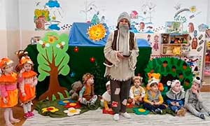 Инсценировка авторской сказки с детьми 4 года жизни «Сказка о том, как бельчонок спас лес».