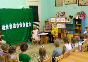 НОД по познавательному развитию во второй младшей группе «Есть у меня работники, Во всем помочь охотники» (Органы чувств)