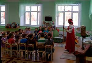 Конспект открытого занятия в подготовительной группе «Русская изба»