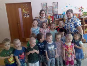 Конспект НОД по образовательной области «Художественно-эстетическое развитие» «Весеннее солнышко» во второй группе раннего возраста.
