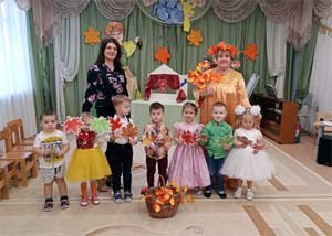 Конспект музыкального занятия в младшей группе «Осень»