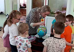 Логопедическое (фронтальное) занятие в старшей к школе группе «Животные жарких стран. Путешествие в Африку».