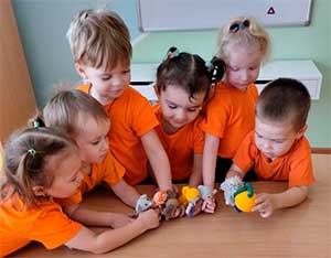 Развитие коммуникативных способностей у детей дошкольного возраста посредством театрализованной игры